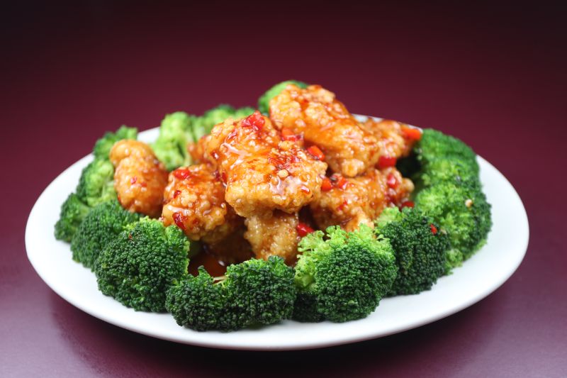 general gau’s crispy chicken <img title='Spicy & Hot' align='absmiddle' src='/css/spicy.png' />